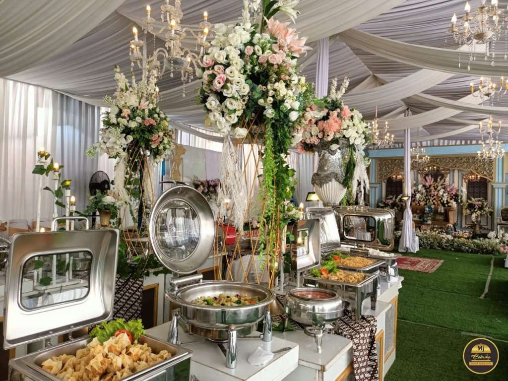 Ilustrasi hidangan catering mewah dan berkualitas untuk acara spesial 